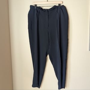 Boden pleated front black trousers size 14R